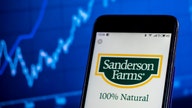 Chicken producer Sanderson Farms nears sale to Continental Grain, Cargill