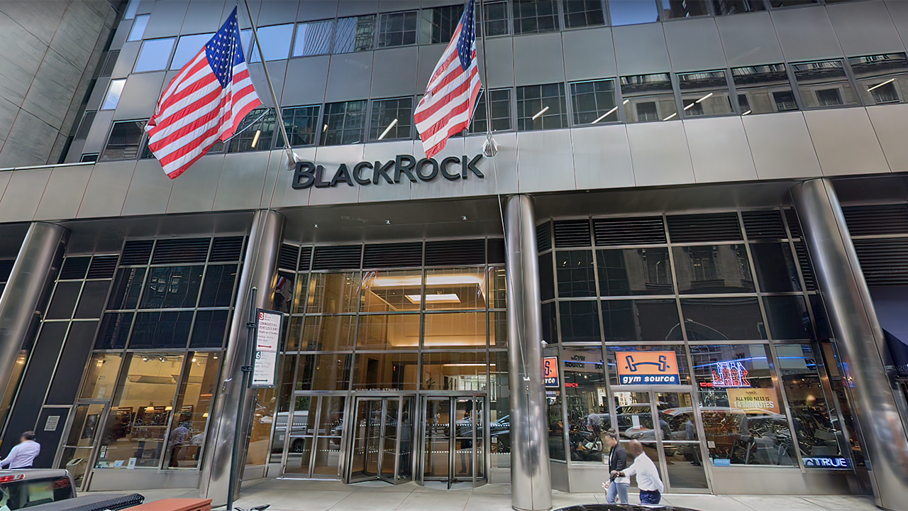 Larry Fink's BlackRock to benefit from government ESG push | Fox Business