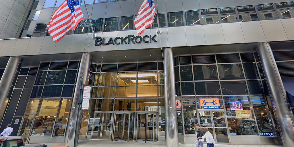 Larry Fink S Blackrock To Benefit From Government Esg Push Fox Business