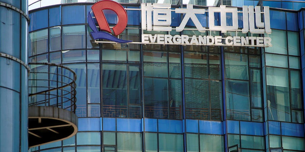 Evergrande CEO in Hong Kong for restructuring, asset sale talks, sources say - Vimarsana News
