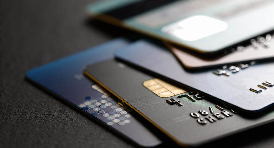 How many credit cards should you have? | Fox Business