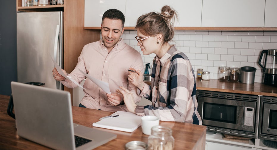 Should you pay off your mortgage or invest the money? Should you pay off your mortgage or invest the money?