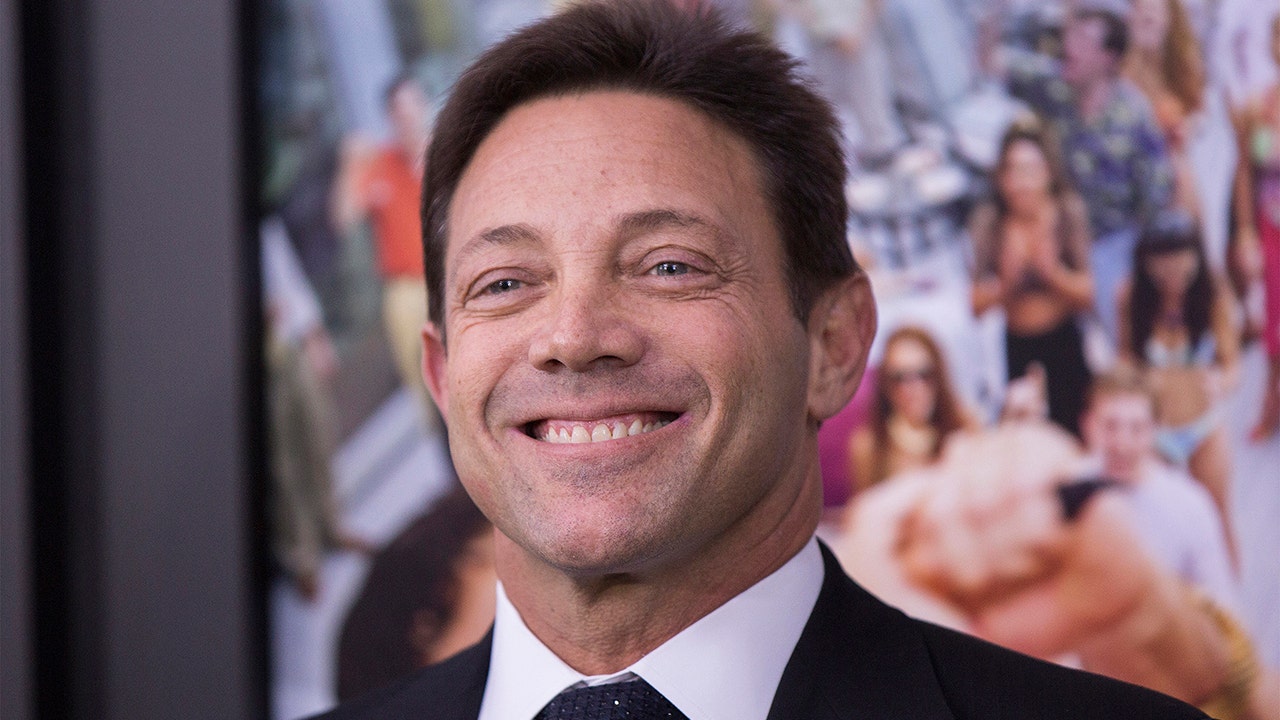 Wolf of Wall Street' says Sam Bankman-Fried should 'shut up and listen to  his lawyers