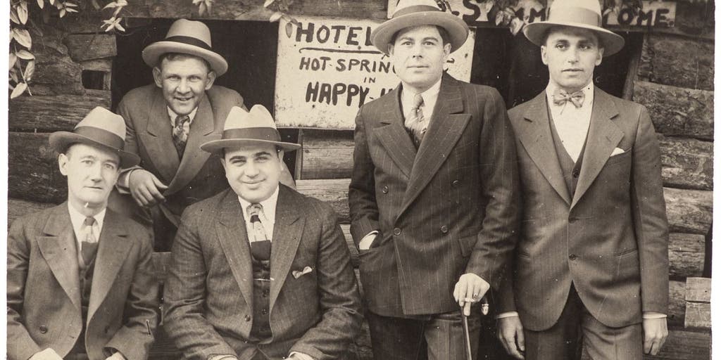 Al Capone's 'favorite' gun sells for $1M at Sacramento auction - Vimarsana News