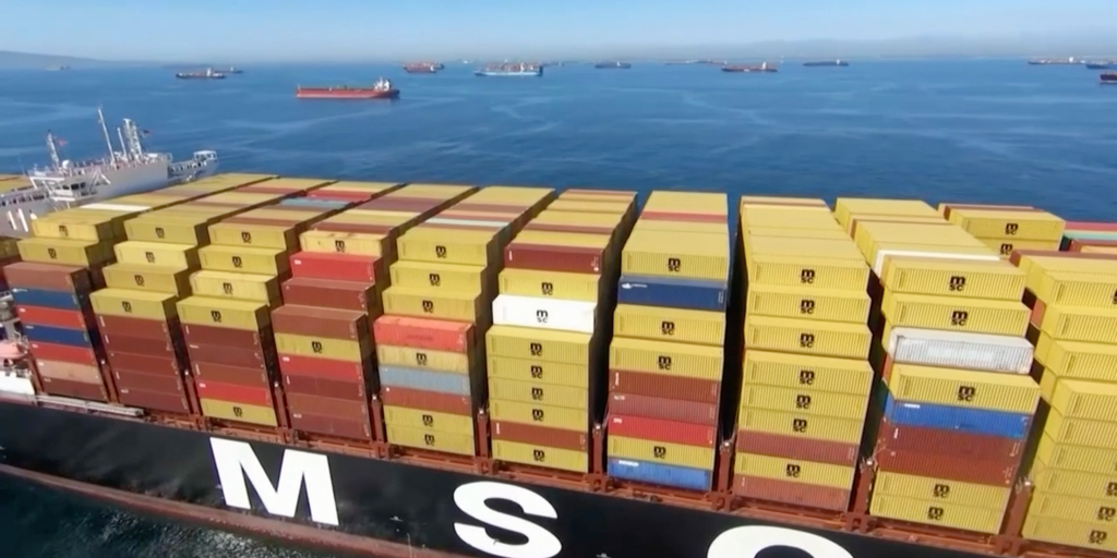 Holiday shipping season likely impacted by shipping backlog - Vimarsana News