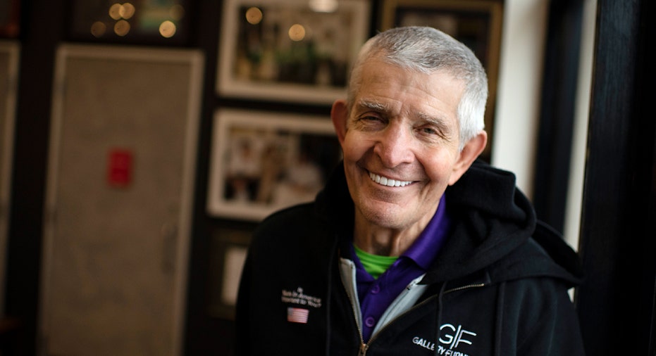Mattress Mack again offers refuge to Houstonians impacted by