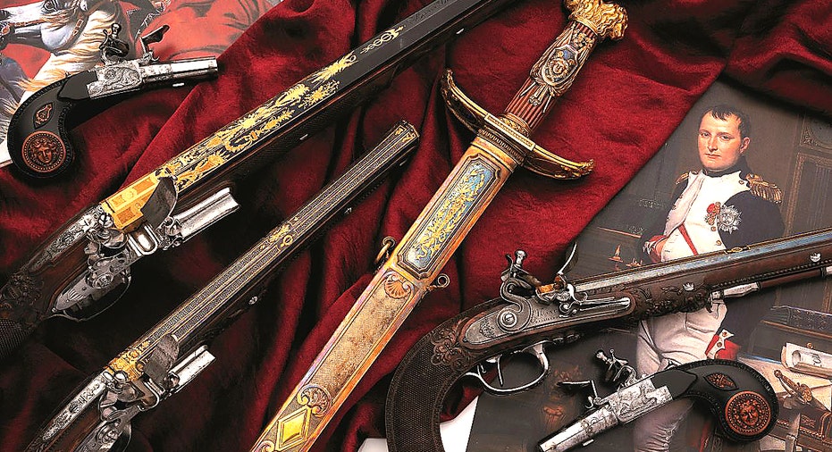 Six-piece garniture that belonged to Napoleon Bonaparte included five firearms and one gilt sword