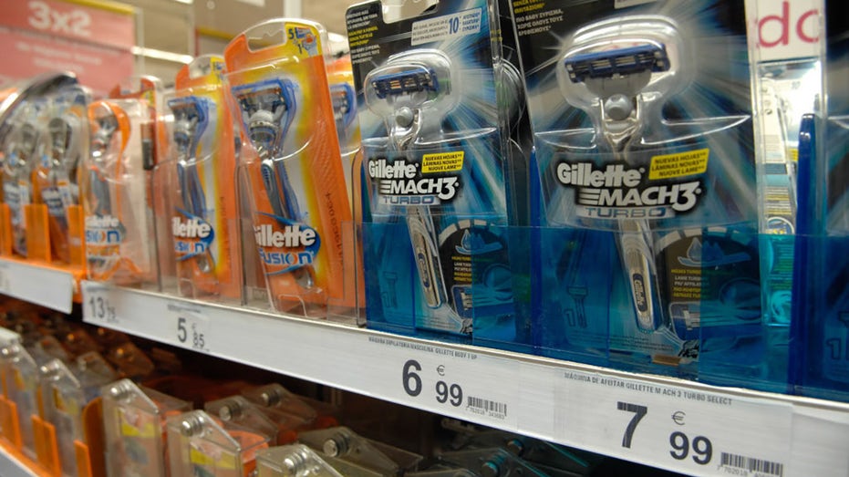 P&G, razors, prices