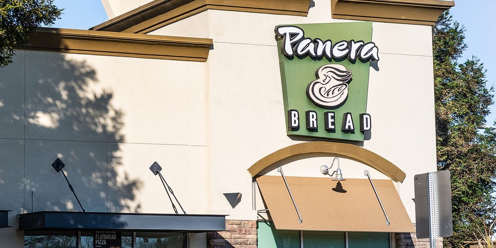 Panera introduces something new: the baguette purse - Vimarsana News