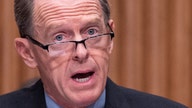 Toomey blasts Dems for hypocrisy over 'revolving door' between government and industry jobs