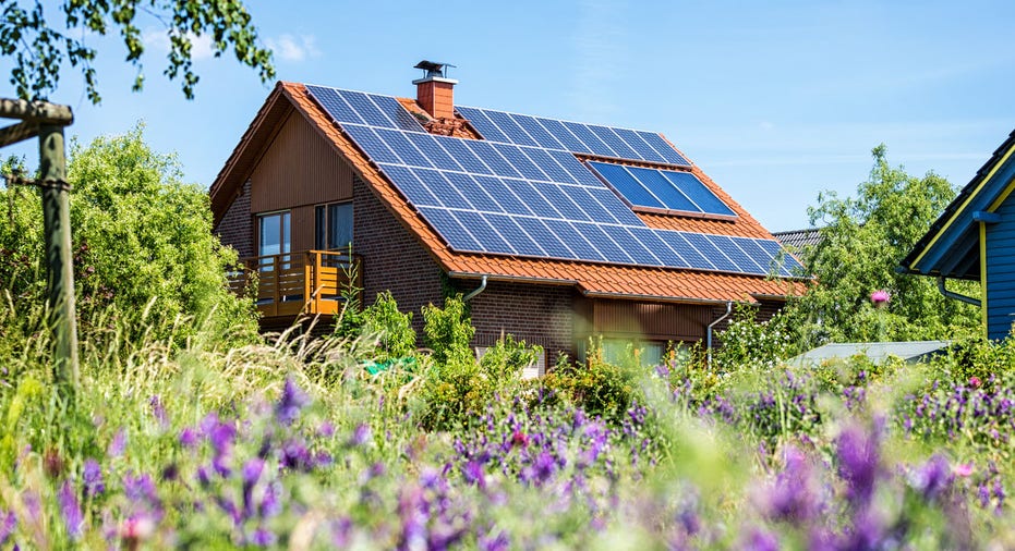 Build Back Better will cut cost of installing rooftop solar panels by 30%, White House says Build Back Better will cut cost of installing rooftop solar panels by 30%, White House says