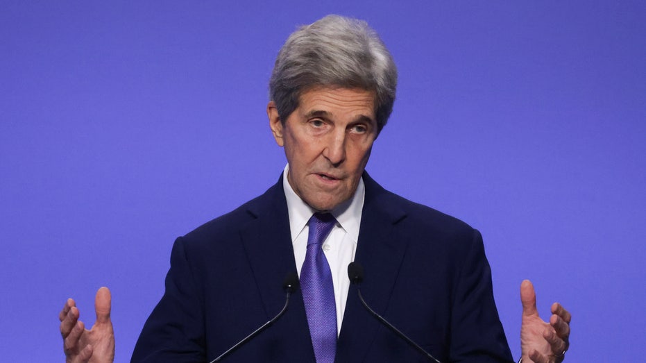 Climate Change envoy John Kerry speaks at climate change conference