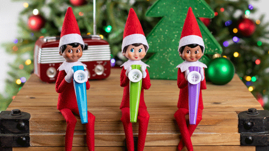 Elf on the Shelf dolls 