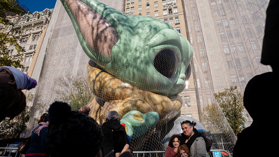 Baby Yoda balloon debuts ahead of Macy's Thanksgiving Day Parade