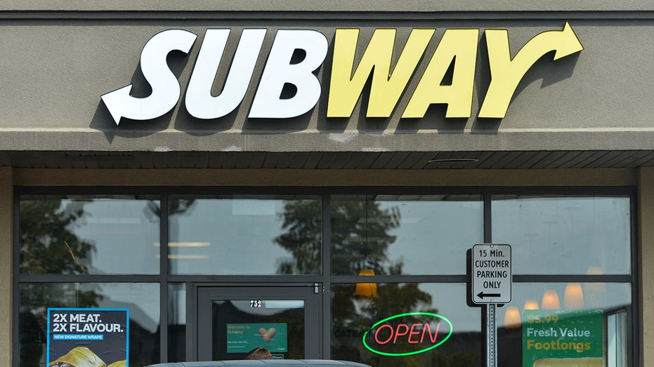 Subway closed more than 500 US stores in 2022 report Fox Business