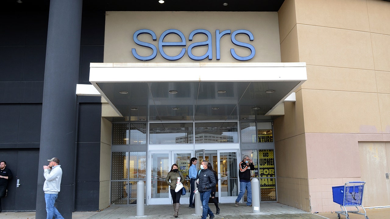 Sears plans to sell Chicago corporate headquarters Fox Business