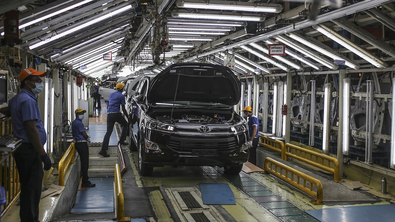 Toyota cutting production in February due to semiconductor shortage ...