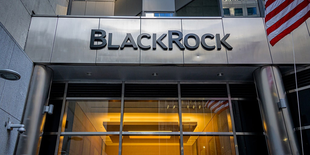 BlackRock pulling $2 trillion of assets out of State Street - Vimarsana News