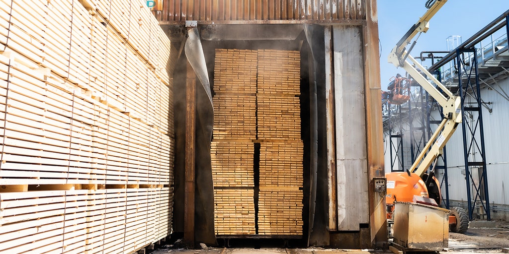 Lumber prices are on the rise again - Vimarsana News