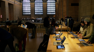 Apple Store workers start union effort, collecting signatures