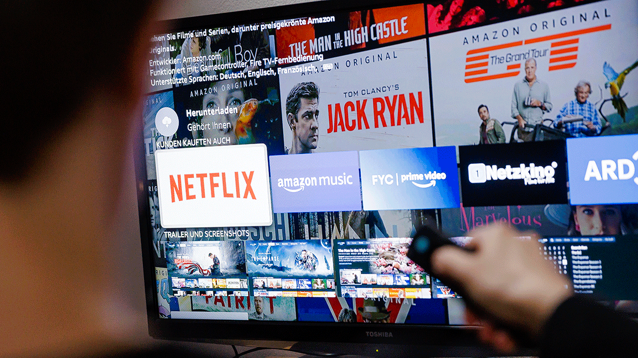 Cable vs Streaming: Cut the Cord or Buy a Bundle?