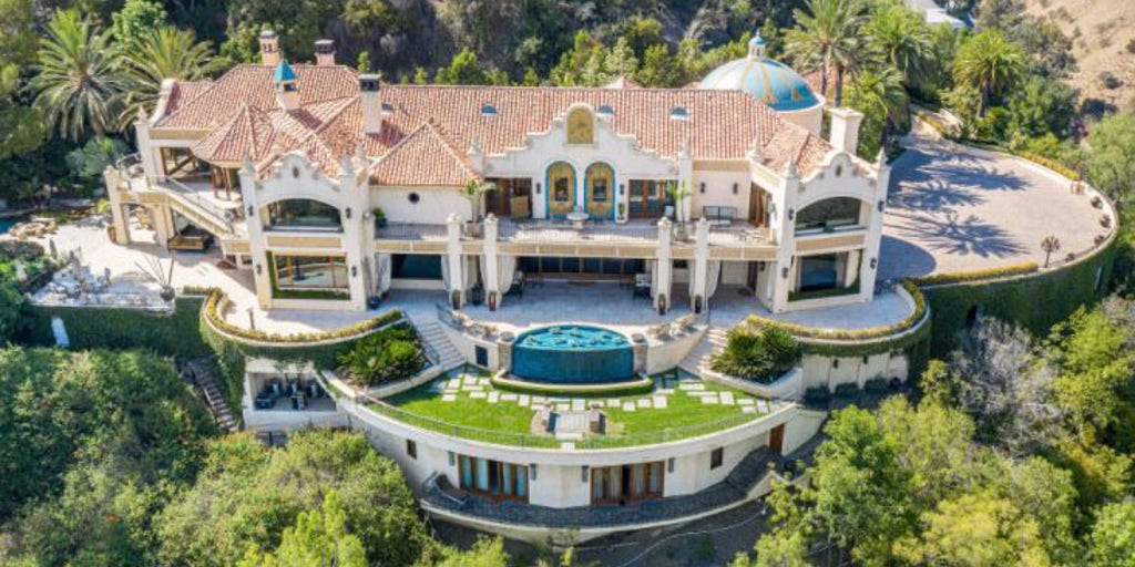 Beverly Hills mansion on Manson Family murder site listed by 'Full House' producer for $85M - Vimarsana News