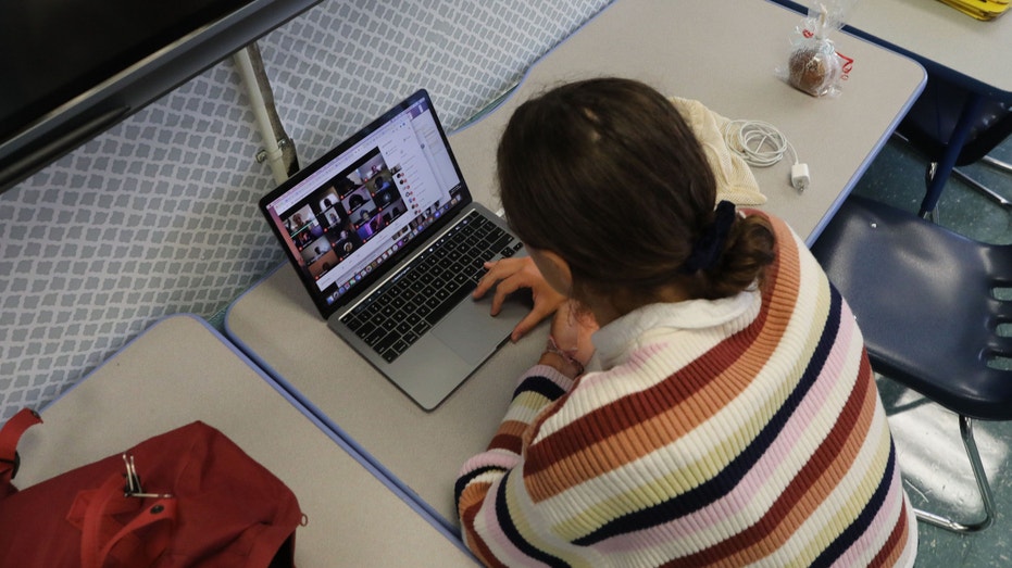 Teacher Hannah Chorley communicates with her students by way of remote learning during the first day of school at Chicago&apos;s Dr. Martin Luther King Jr. Academy of Social Justice in September 2020. (Antonio Perez/Chicago Tribune/Tribune News Service via Getty Images)