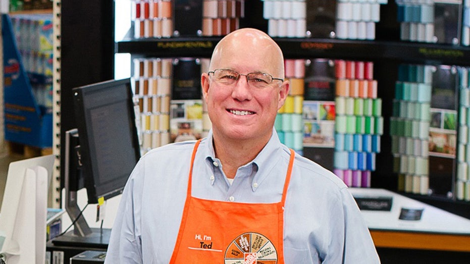 Home Depot CEO