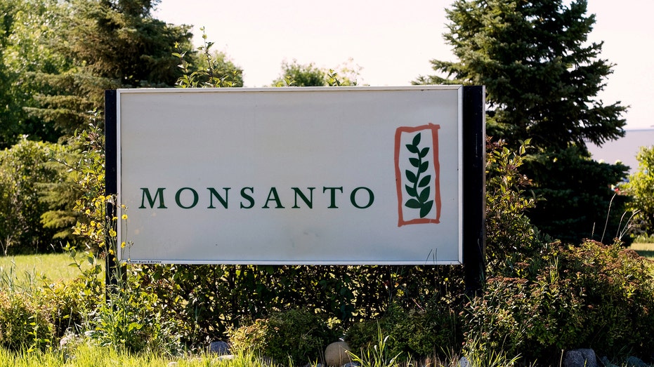 Monsanto office sign