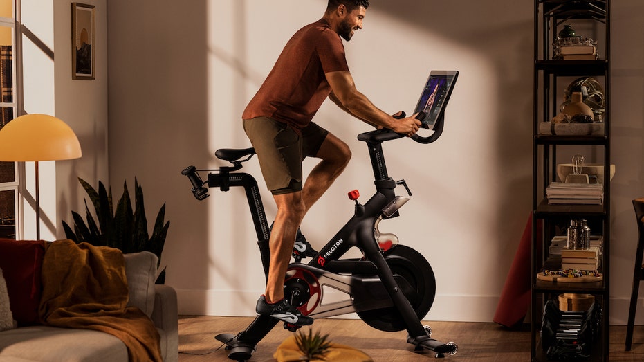 Peloton Bike