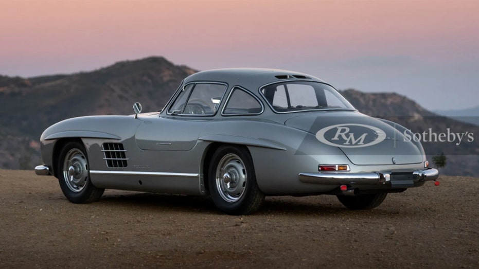 Mercedes-Benz Gullwing