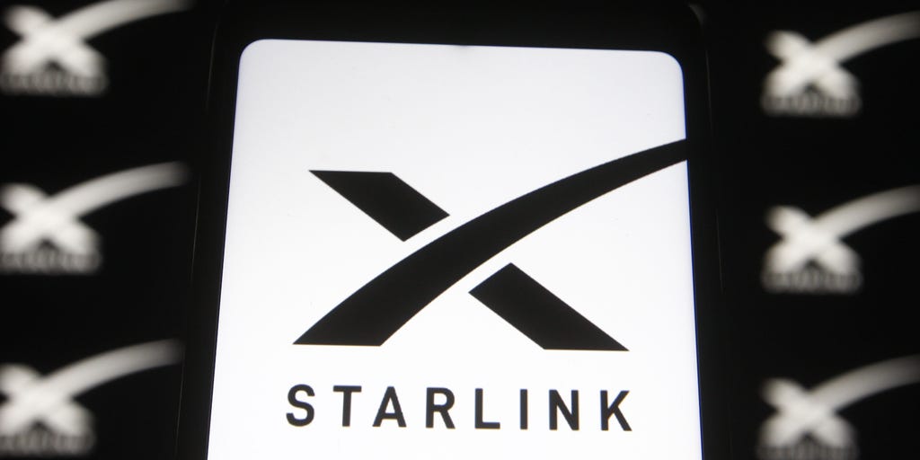 Elon Musk says SpaceX, Apple have had 'some promising conversations' about Starlink connectivity - Vimarsana News