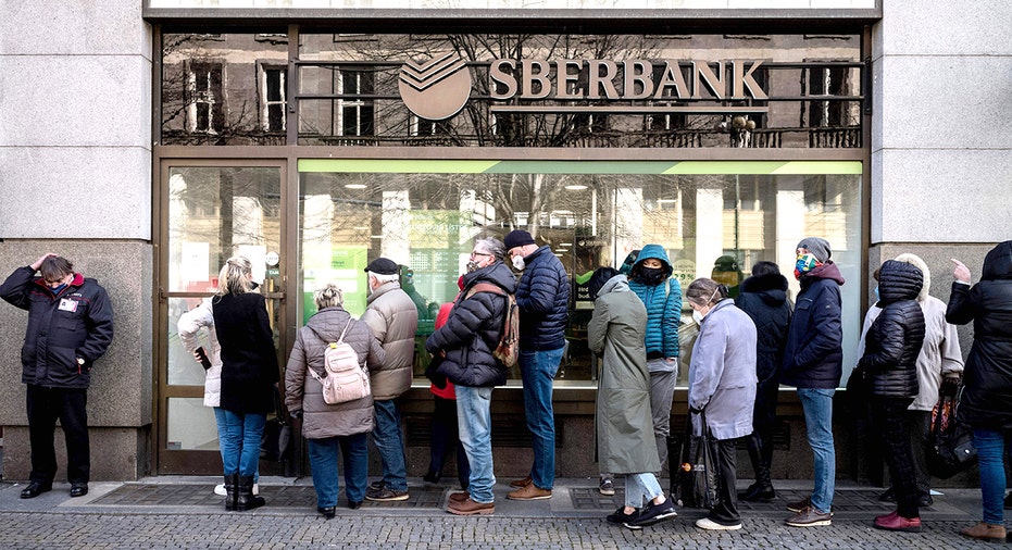 russia bank line