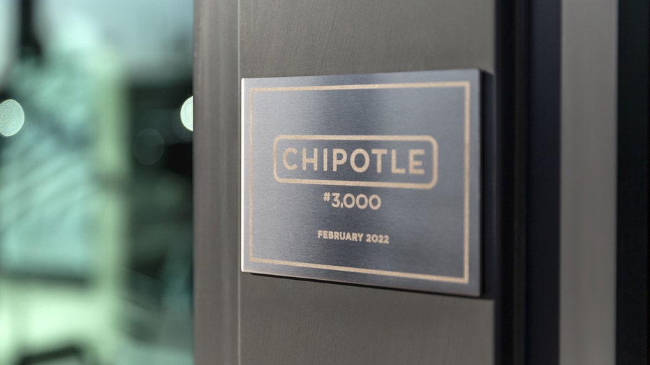 Chipotle's 3000th restaurant