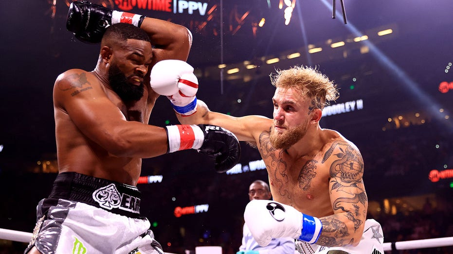 Jake Paul fighting