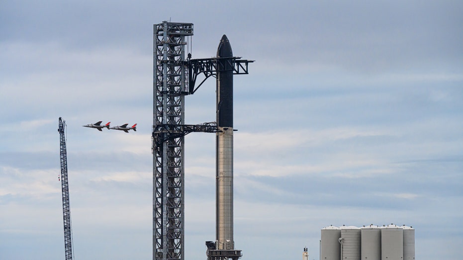 SpaceX Clears FAA Environmental Hurdle, Moves Closer To Routine ...