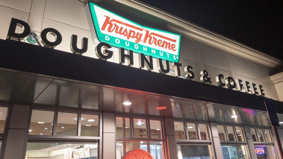 Krispy Kreme storefront
