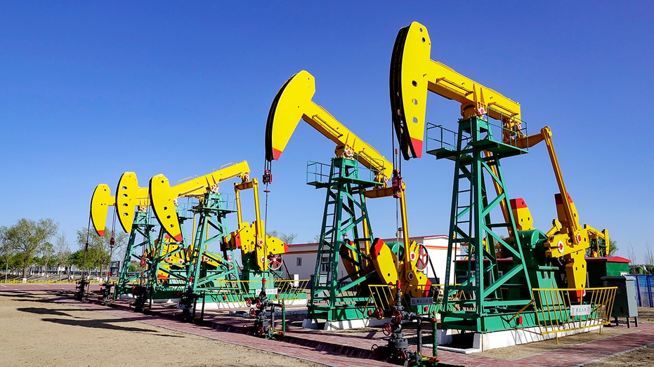 Oil production at Daqing Oil Field in NE China