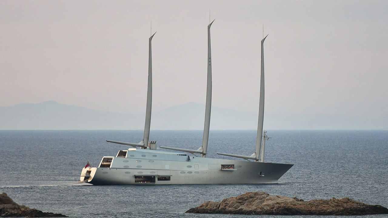 Italy seizes Russian billionaire Melnichenko's Sailing Yacht A thumbnail