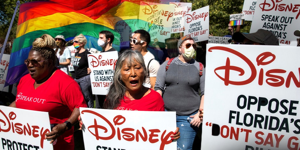 Disney asks court to narrow federal lawsuit against DeSantis - Vimarsana News