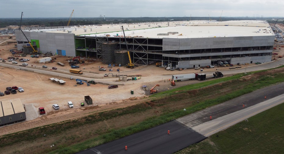 Tesla to host 15,000-person grand opening next month at new Gigafactory in Austin, Texas