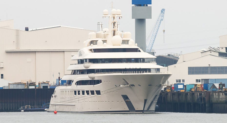 yacht Dilbar