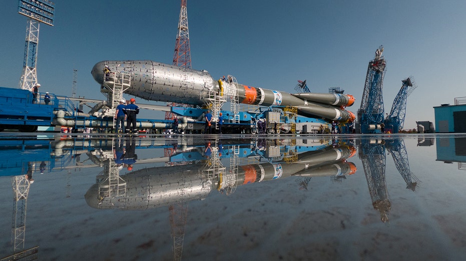OneWeb to launch satellites with rival SpaceX after suspending ties with Russian agency
