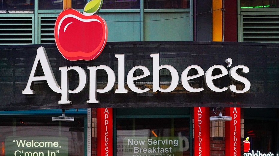 Applebee's Times Square exterior