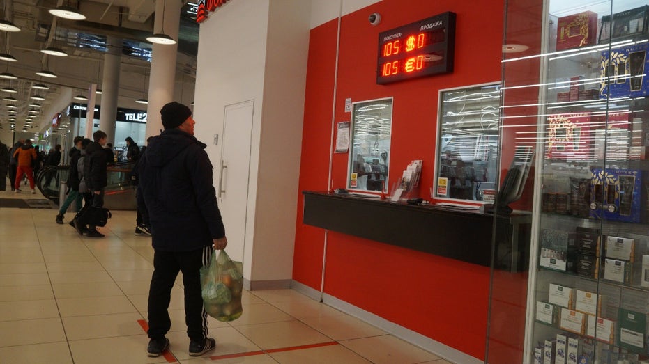 Russia on Verge of $150 Billion Debt Default 1 exchange rate moscow