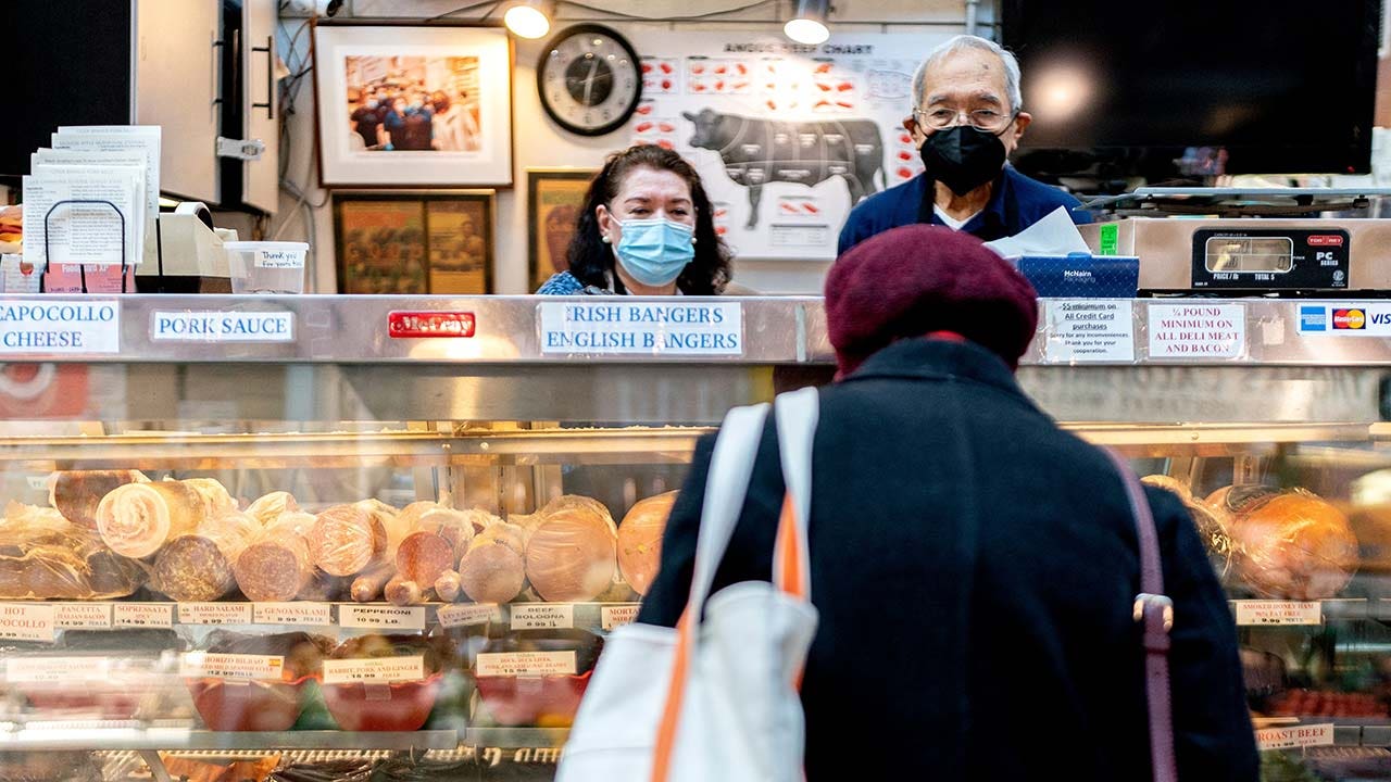 Inflation overtakes labor lack as prime dilemma for tiny companies