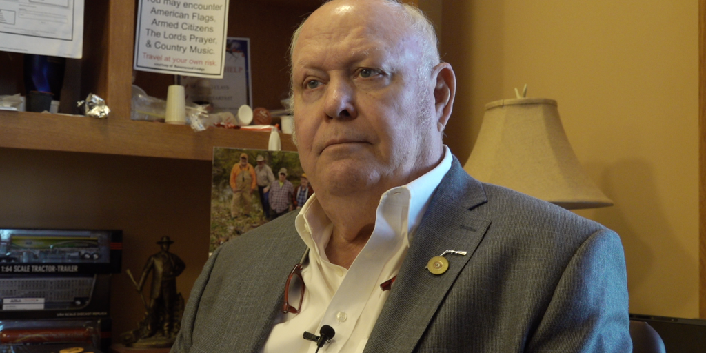 Small business owners in Kansas sound off over mega corporations getting handouts - Vimarsana News