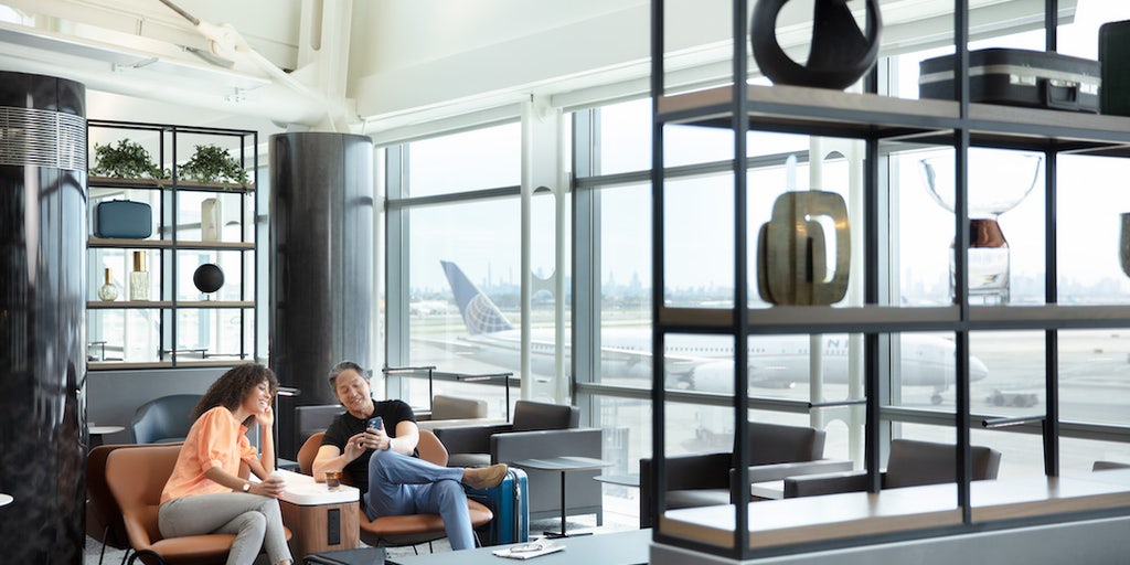 United's largest club opens at Newark airport - Vimarsana News