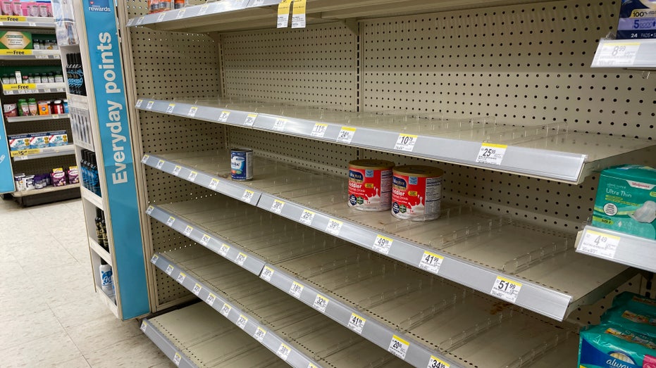 Empty store shelves during baby formula shortage