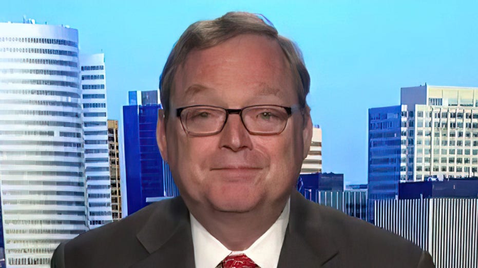 Economist Kevin Hassett commentary